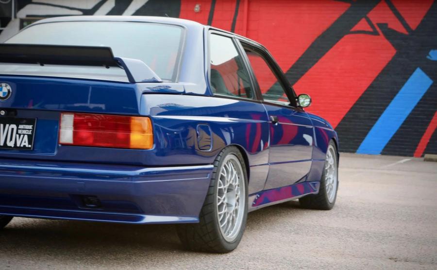Детали экстерьера BMW M3 Coupe (E30) 1988 года  (фото 30 из 118)